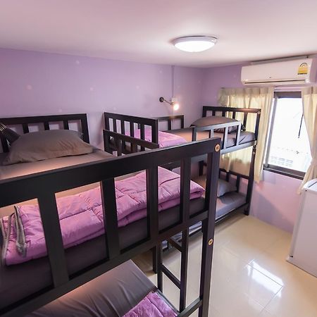 Full Stop. Hostel Patong Exterior photo